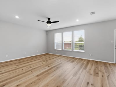 Property photo 5 at 1805 Garlock DR - 3 bed 2 bath home