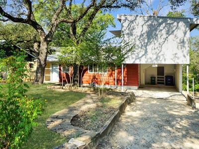 Primary bedroom at 1806 Alta Vista Ave - 3 bed 1 bath home
