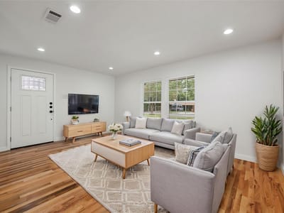 Property photo 2 at 1806 Mohle DR - 2 bed 1 bath home