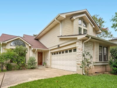 Property photo 3 at 1807 Blackjack DR - 4 bed 2 bath home