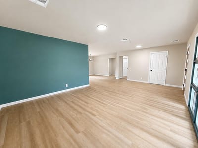 Property photo 2 at 1807 Corona DR - 3 bed 2 bath home