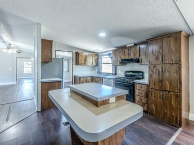 Property photo 4 at 1808 Falcon Oaks DR - 7 bed 5 bath home