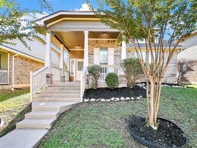 Primary bedroom at 1809 Big Bend DR - 3 bed 2 bath home