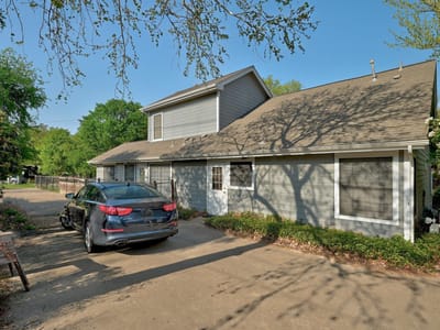 Primary bedroom at 1811 W 39th ST Unit #A/B - 4 bed 3 bath home