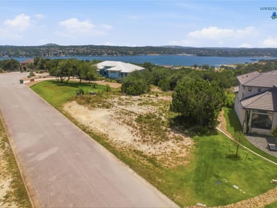 Property photo 4 at 18113 Cedar Sage CT - Waterford On Lake Travis Sec 6, Lago Vista, TX