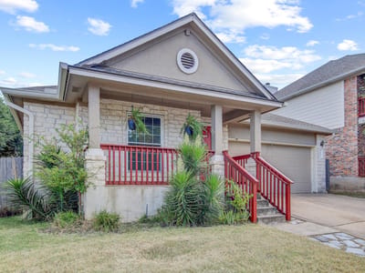 Property photo 3 at 1813 Rosenborough LN - 3 bed 2 bath home