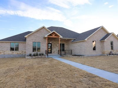 Property photo 3 at 1820 Dorian Dr - 4 bed 2 bath home