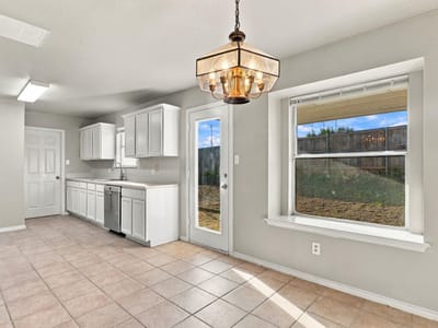 Photo 4 of 30 at 1830 Wallin LOOP - 3 bed 2 bath home