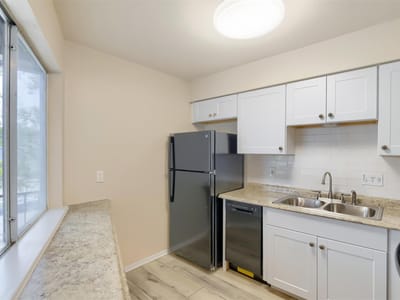 Property photo 3 at 1840 Burton DR Unit #144 - 1 bed 1 bath home