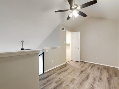 Property photo 5 at 1840 Burton DR Unit #144 - 1 bed 1 bath home