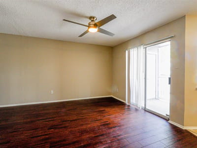 Photo 4 of 20 at 1840 Burton DR Unit #227 - 1 bed 1 bath home