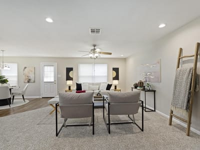 Photo 4 of 35 at 18420 Sun Haven CV - 3 bed 2 bath home