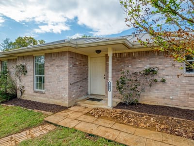 Primary bedroom at 185 E Broken Tree LN - 3 bed 2 bath home