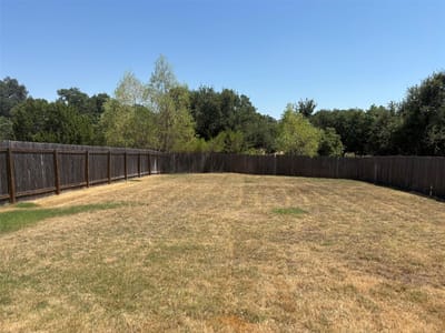 Property photo 3 at 185 Munk LN - 4 bed 3 bath home