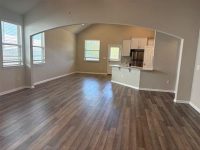 Property photo 4 at 185 Munk LN - 4 bed 3 bath home