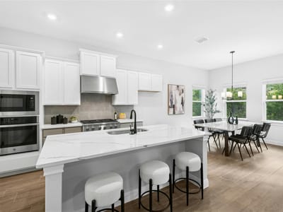 Property photo 4 at 185 Pecos ST - 4 bed 3 bath home