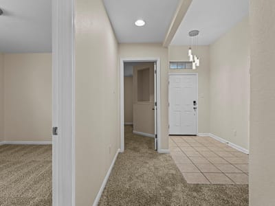 Property photo 2 at 185 Silver Maple DR - 4 bed 2 bath home