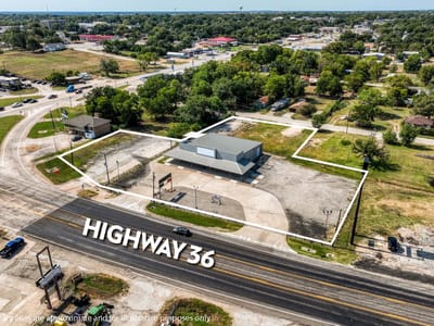Kitchen at 185 State Highway 36 N - Porter & Green, Caldwell, TX