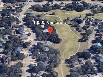 Property photo 4 at 18505 Venture DR - Point Venture Sec 02, Point Venture, TX