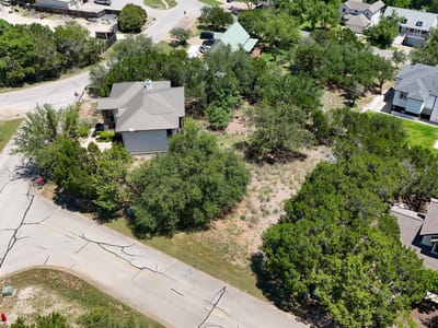 Property photo 2 at 18510 Lakehead CIR - Point Venture Sec 01, Lago Vista, TX