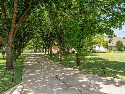 Property photo 2 at 186 Brushy Creek TRL - 4 bed 3 bath home