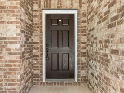 Primary bedroom at 18613 Falcon Pointe BLVD - 4 bed 2 bath home