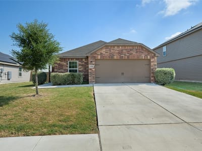 Property photo 2 at 18616 Speculator LN - 4 bed 2 bath home