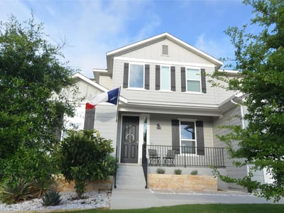Living area at 187 Tierra TRL - 4 bed 3 bath home