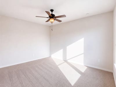 Photo 4 of 29 at 188 Green Egret WAY - 5 bed 3 bath home