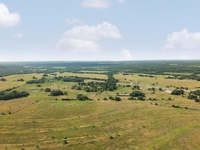 Property photo 2 at 18800 W State Highway 29 - Mudd B S Sur, Liberty Hill, TX