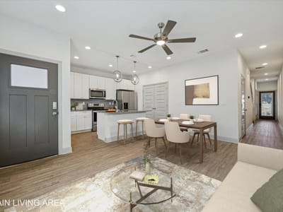 Property photo 4 at 18812 Nicklaus DR - 2 bed 2 bath home