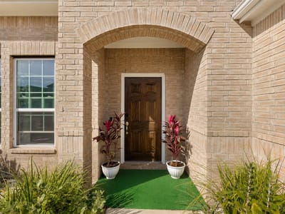 Property photo 3 at 189 Durian LOOP - 4 bed 2 bath home