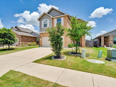 Kitchen at 18920 Lady Bird Johnson ST - 3 bed 2 bath home