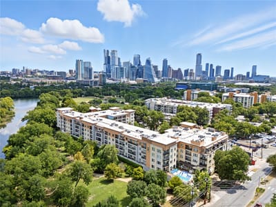 Property photo 2 at 1900 Barton Springs RD Unit #2003 - 1 bed 1 bath home