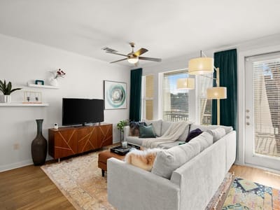 Property photo 3 at 1900 Barton Springs RD Unit #3038 - 1 bed 1 bath home