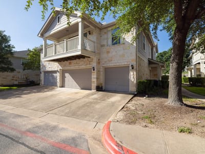 Living area at 1900 Scofield Ridge PKWY Unit #3103 - 2 bed 2 bath home