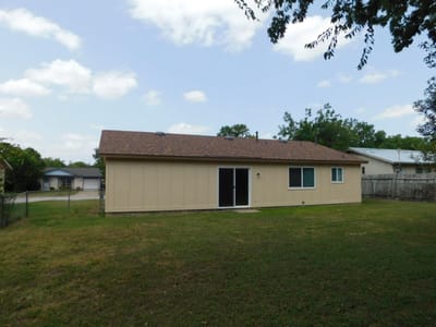 Property photo 4 at 1902 Aberdeen DR - 3 bed 2 bath home