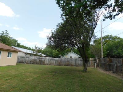 Property photo 5 at 1902 Aberdeen DR - 3 bed 2 bath home