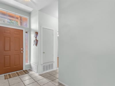 Property photo 5 at 1902 Hollow Tree BLVD - 4 bed 2 bath home