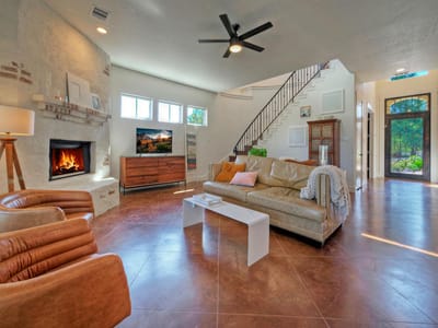 Property photo 5 at 1902 Lakeway BLVD - 4 bed 3 bath home
