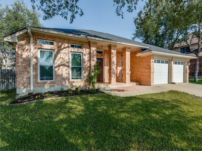 Kitchen at 1902 Overland DR - 4 bed 2 bath home