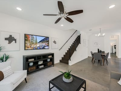 Photo 4 - 1904 Bunche RD Unit #A Photo 4 of 20 at 1904 Bunche RD Unit #A - 3 bed 3 bath home