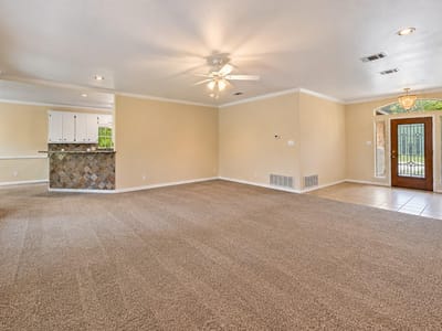 Photo 4 - 1906 Meadow Ridge DR Photo 4 of 40 at 1906 Meadow Ridge DR - 3 bed 2 bath home
