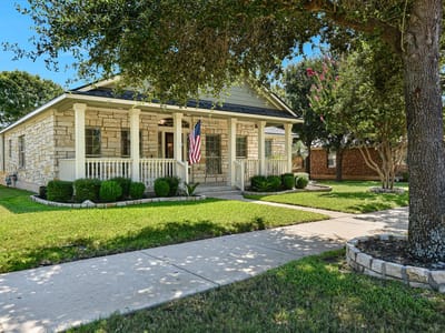 Property photo 3 at 1908 Main ST - 3 bed 2 bath home