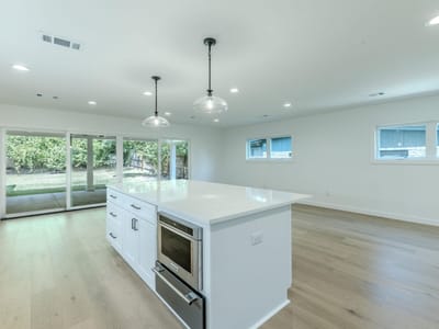 Photo 4 of 39 at 1908 Maple Ave - 4 bed 3 bath home