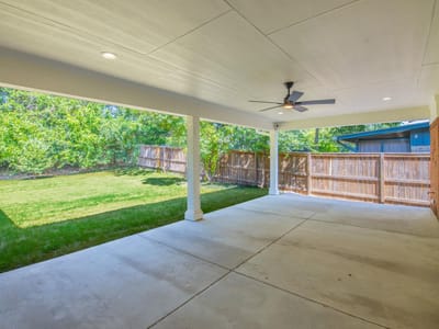 Photo 5 of 39 at 1908 Maple Ave - 4 bed 3 bath home