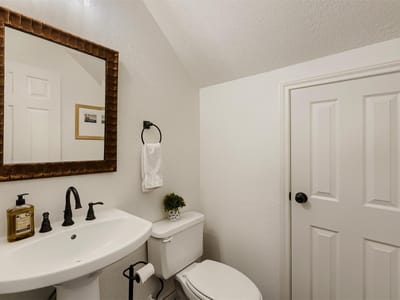 Bathroom at 1918 Lakeway Blvd - 5 bed 3 bath home