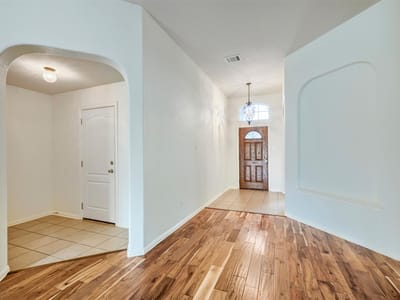 Property photo 5 at 1919 Wildfire - 3 bed 2 bath home