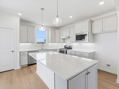 Primary bedroom at 192 Frontera DR - 2 bed 2 bath home
