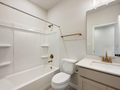 Property photo 5 at 1921 Fannie RD - 4 bed 3 bath home